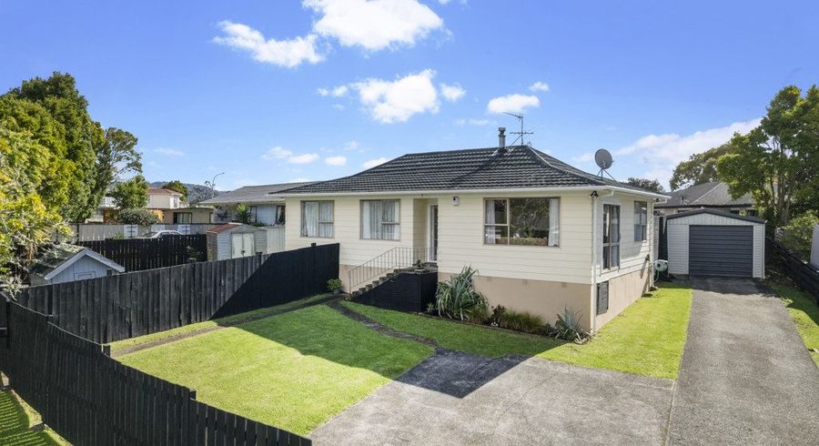  at 79 Solar Road, Glen Eden, Auckland