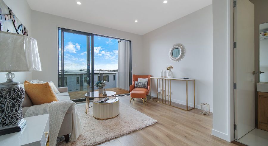  at 25 Puihi Crescent, Massey, Waitakere City, Auckland