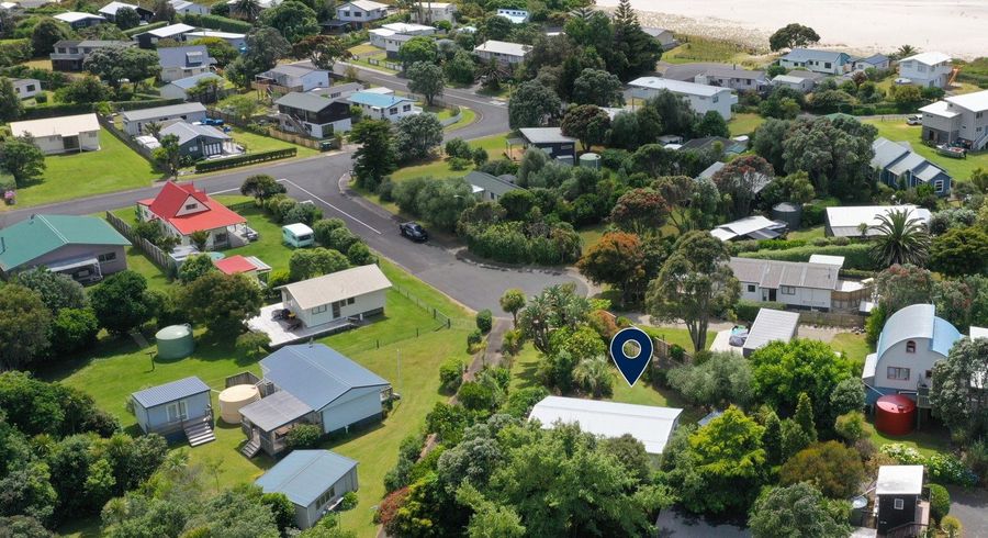  at 10 Stingray Crescent, Whiritoa, Hauraki, Waikato