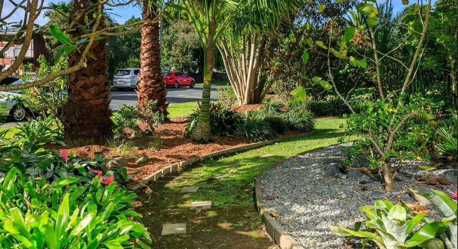  at 36 Awaruku Road, Torbay, Auckland