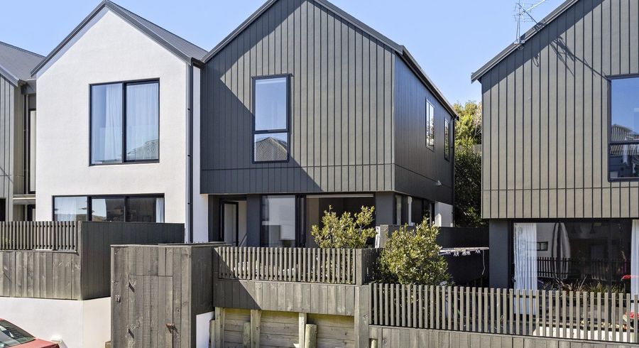  at 19/6 Oswald Crescent, Paparangi, Wellington, Wellington