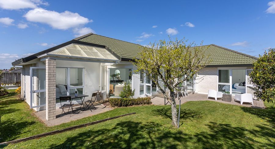  at 22 Vivaldi Place, Mount Roskill, Auckland