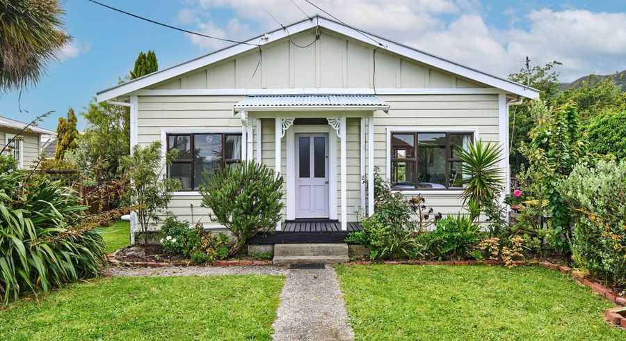  at 1/61 York Street, Moera, Lower Hutt, Wellington