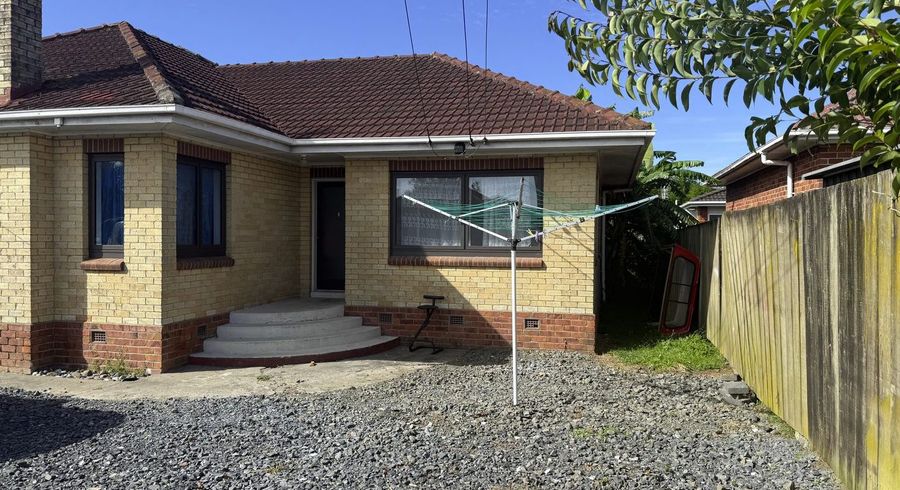  at 1/451 Great South Road, Papatoetoe, Manukau City, Auckland