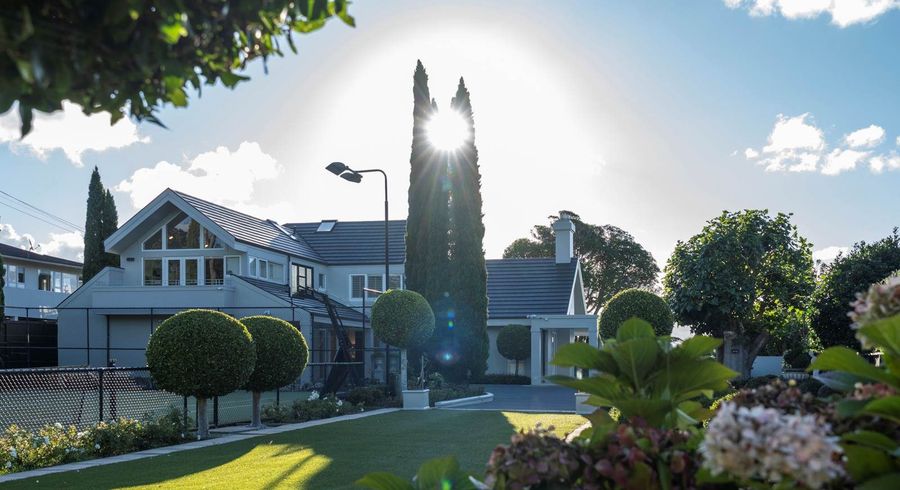  at 286 Hurstmere Road, Takapuna, North Shore City, Auckland