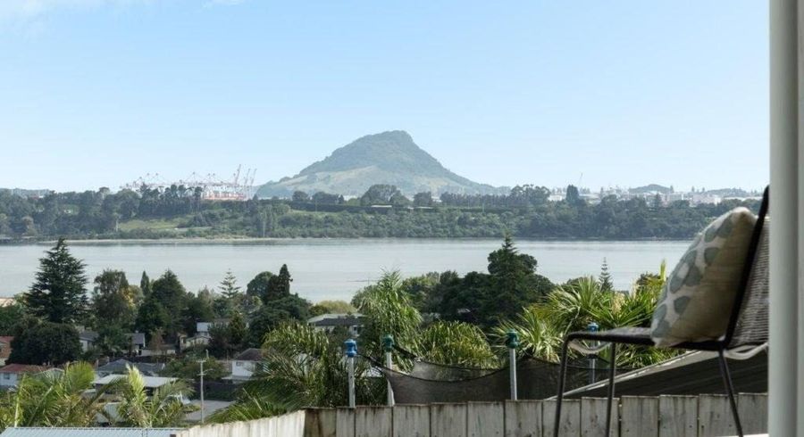  at 52 Waikite Road, Welcome Bay, Tauranga