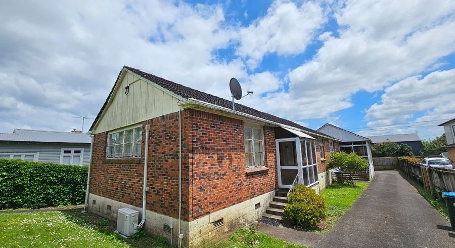  at 1/1099 New North Road, Mount Albert, Auckland City, Auckland