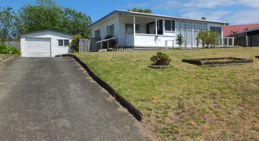  at 4 Harrod Avenue, Foxton Beach, Foxton