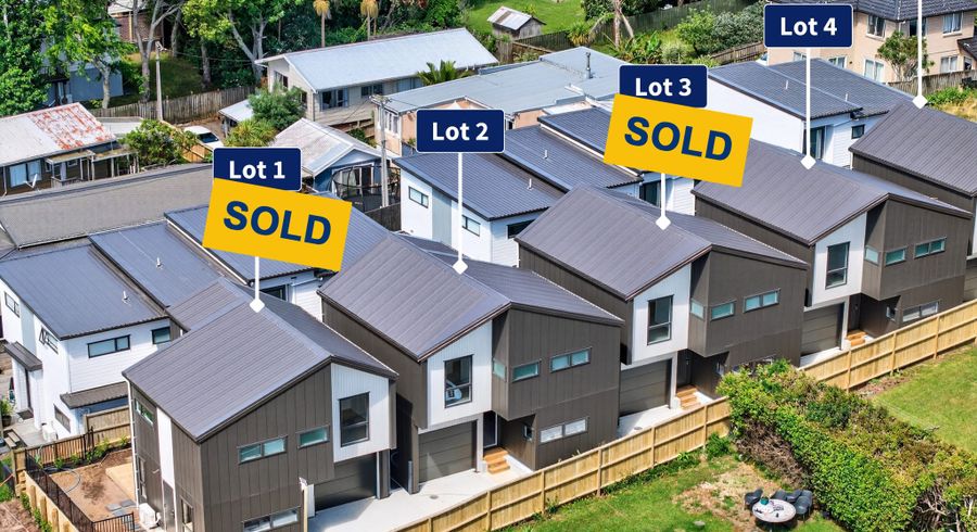  at Lot 5 / 10 Neptune Avenue, Beach Haven, North Shore City, Auckland