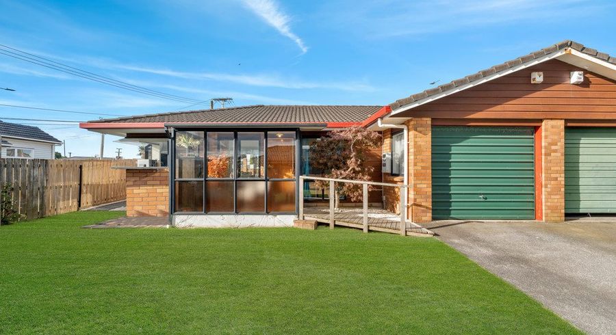  at 1/453 Richardson Road, Mount Roskill, Auckland City, Auckland