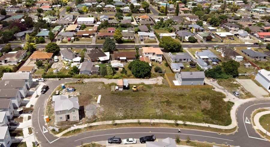  at 15 Warbler Crescent, Papakura, Papakura