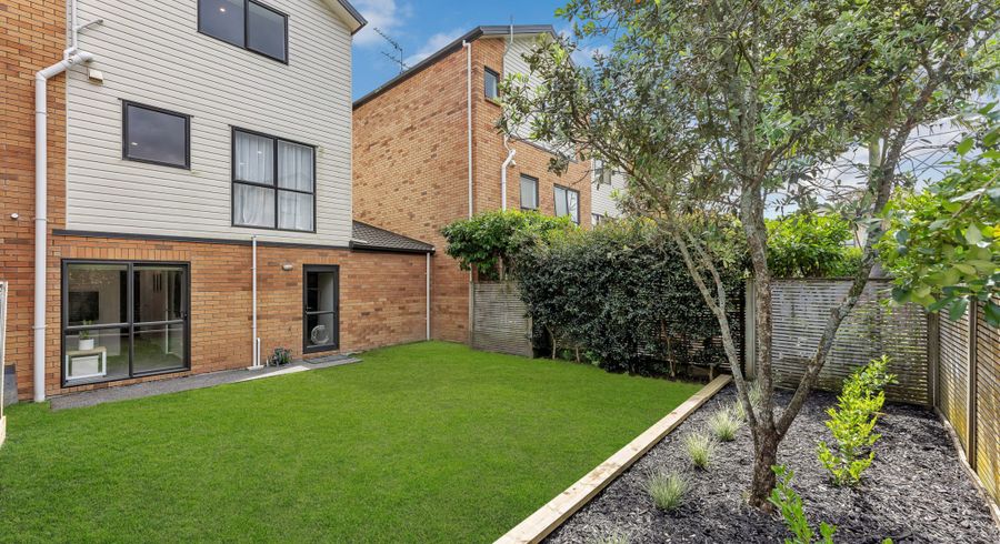 at 56/172 Mcleod Road, Te Atatu South, Waitakere City, Auckland