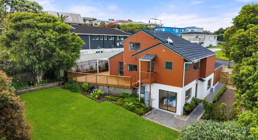  at 76 Stanaway Street, Hillcrest, North Shore City, Auckland