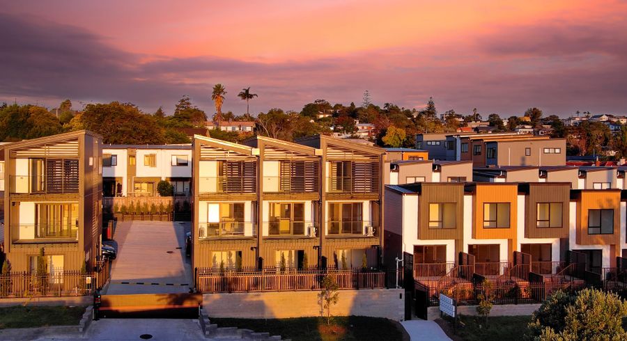  at 42 Captain Scott Road, Glen Eden, Waitakere City, Auckland