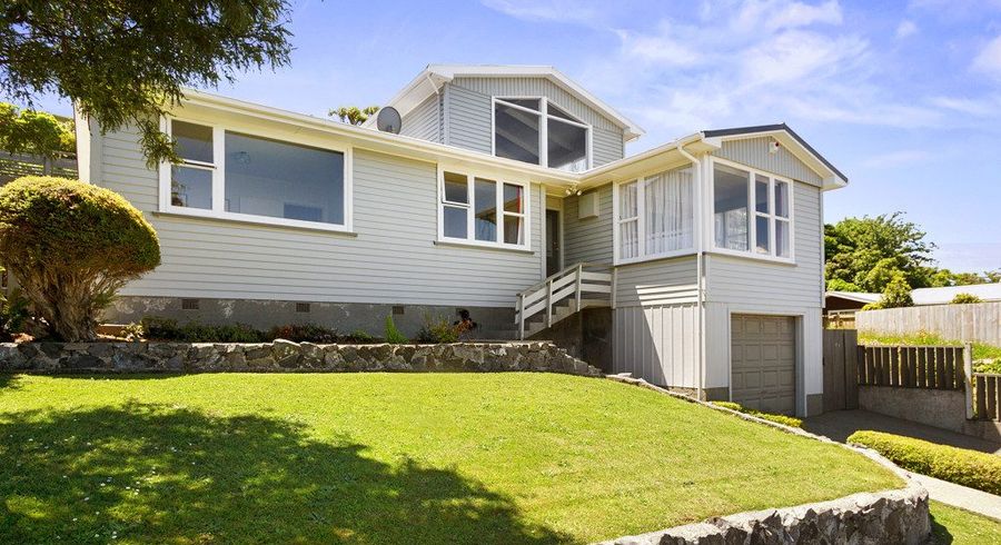  at 30 Acacia Avenue, Maungaraki, Lower Hutt