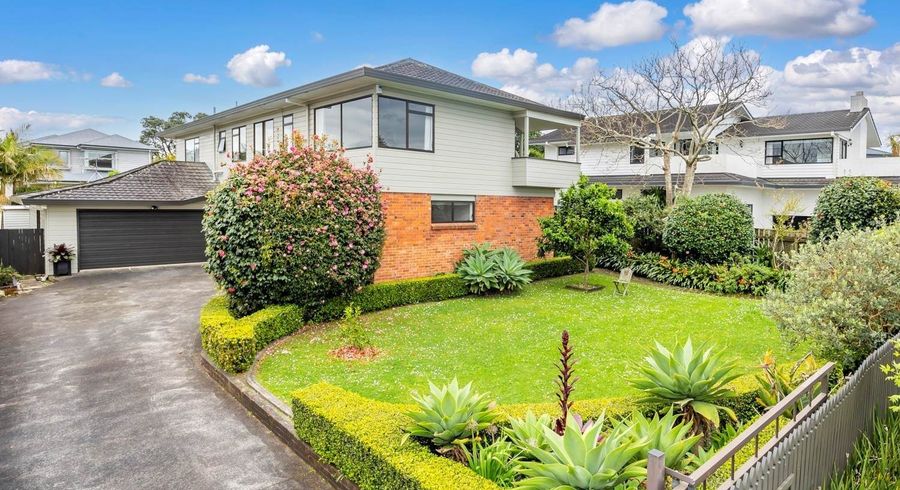  at 8 Ander Place, Takapuna, Auckland