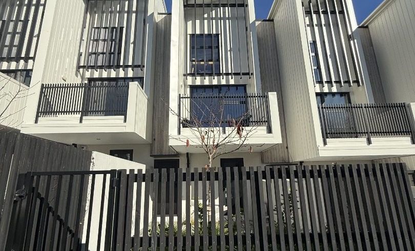  at 5/5 Dellwood Avenue, Henderson, Waitakere City, Auckland