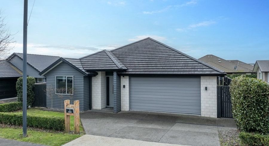  at 10 Wetherby Road, Flagstaff, Hamilton