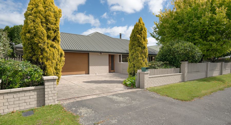  at 4 Penruddock Rise, Westmorland, Christchurch City, Canterbury