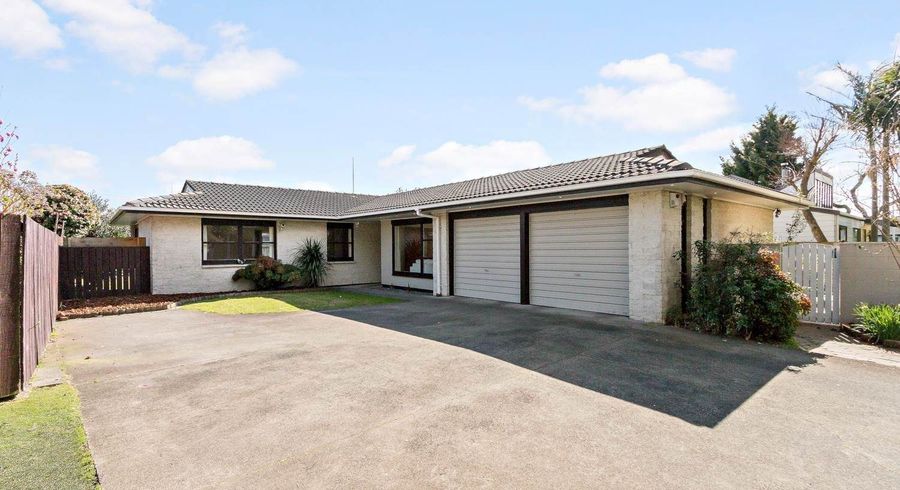  at 25 Beaumaris Way, Conifer Grove, Papakura, Auckland
