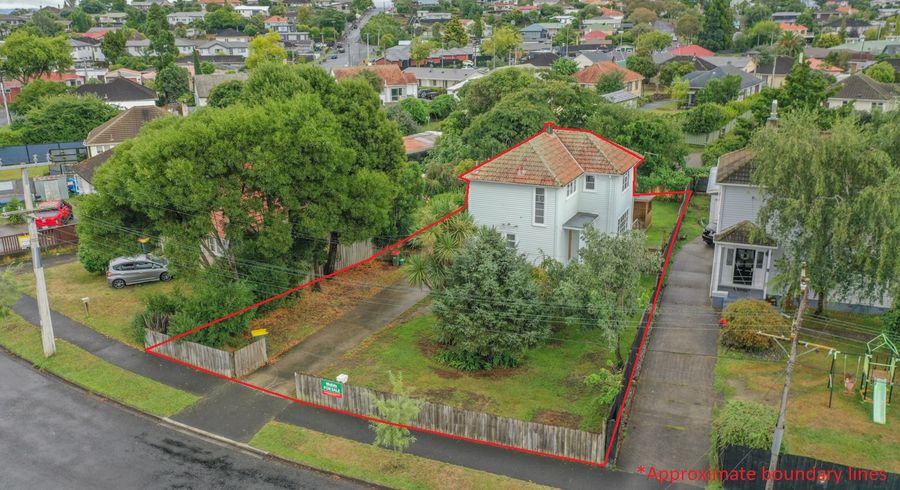  at 54 Churchill Avenue, Maeroa, Hamilton