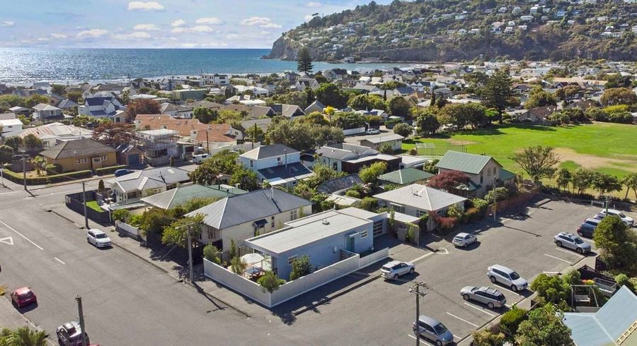  at 33 Stoke Street, Sumner, Christchurch City, Canterbury