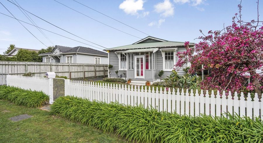  at 34 York Street, Moera, Lower Hutt
