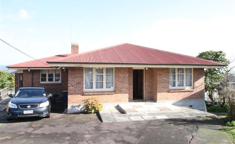  at 264 Great North Road, Henderson, Auckland