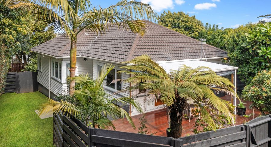  at 2/110 Owairaka Avenue, Mount Albert, Auckland City, Auckland