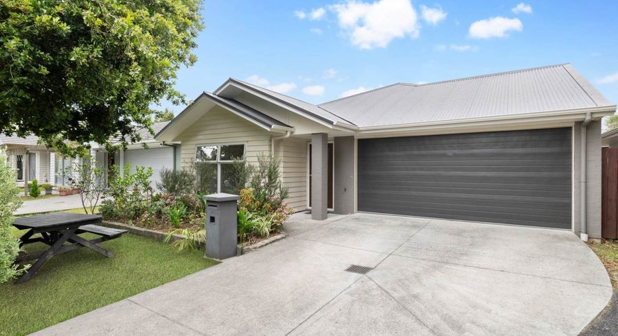  at 11 Poaka Avenue, Takanini, Papakura, Auckland