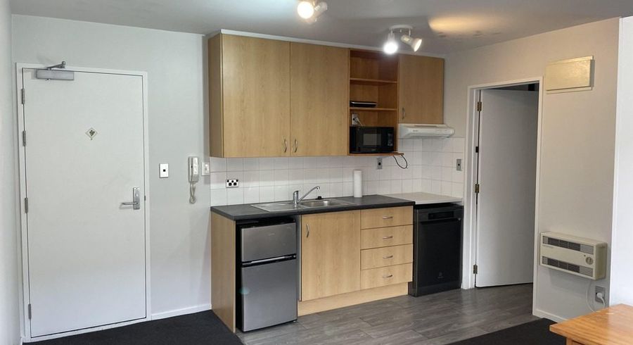  at 4/169 Fitzgerald Avenue , City Centre, Christchurch City, Canterbury