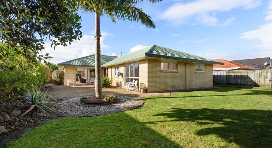 at 122 Gloucester Road, Mount Maunganui, Mount Maunganui