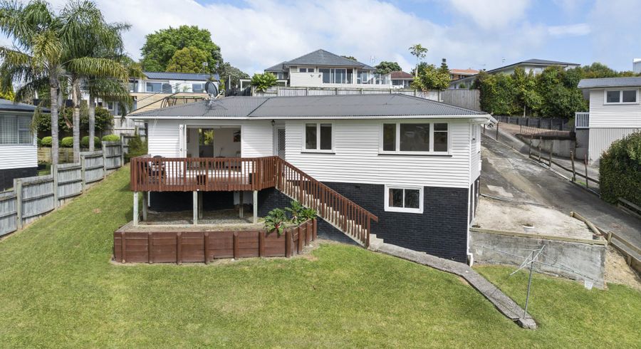  at 76 Alexander Street, Cockle Bay, Auckland