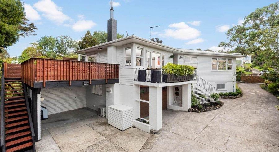  at 34 South Lynn Road, Titirangi, Auckland