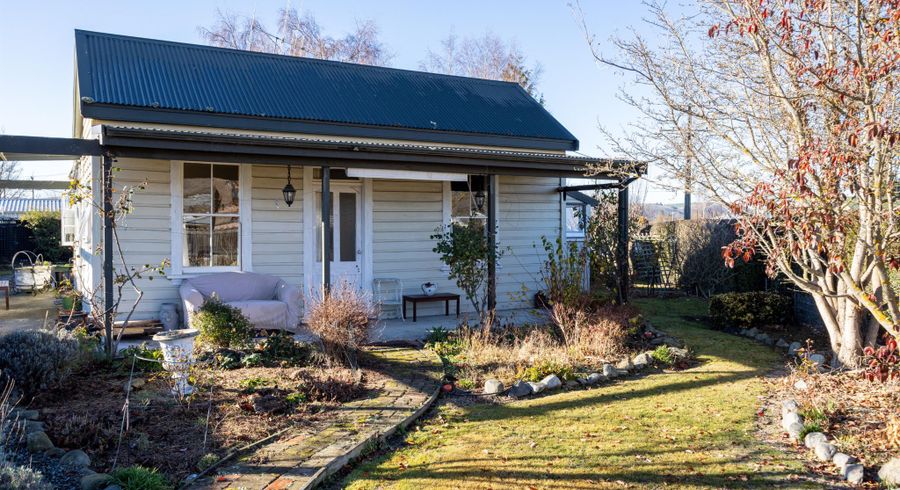  at 42 Gray Street, Fairlie