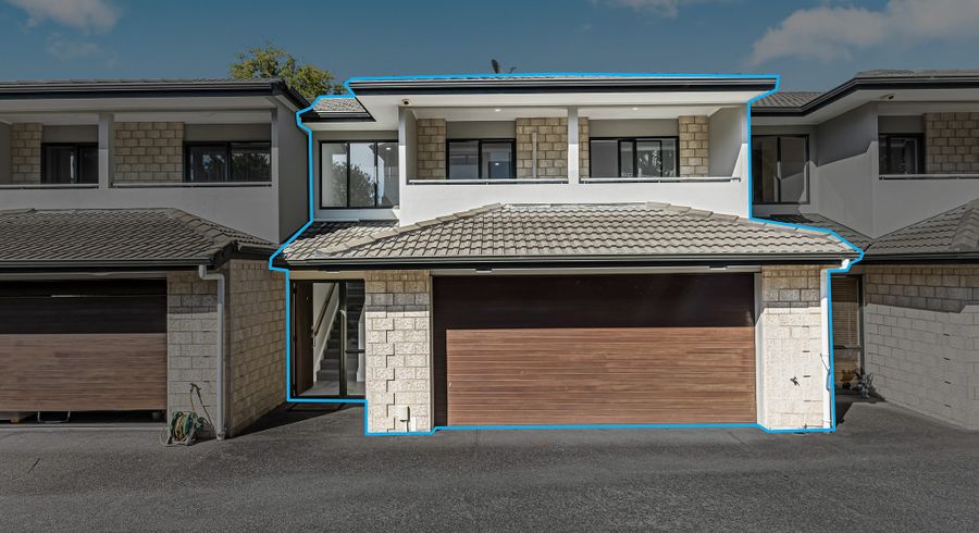  at 5/90 Albany Highway, Albany, North Shore City, Auckland
