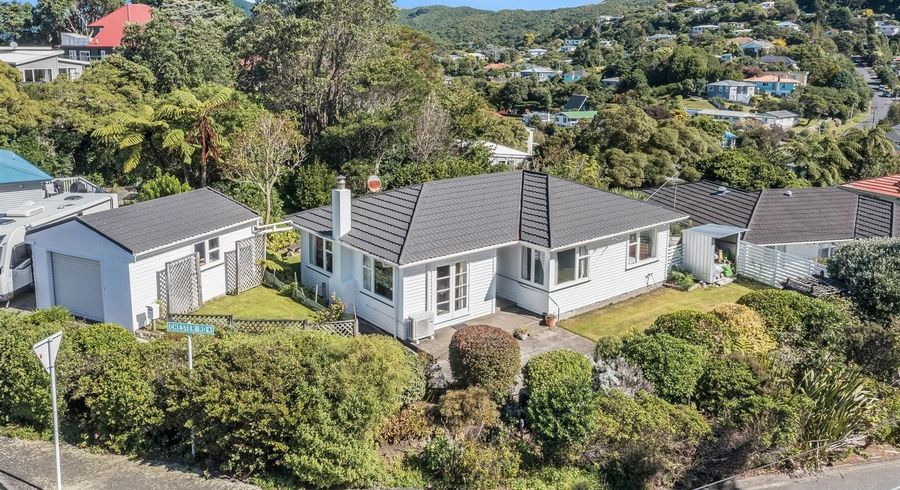  at 41 Hampton Hill Road, Tawa, Wellington