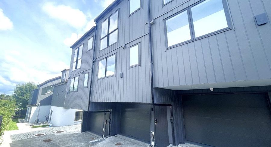  at 3/26 Huapai Street, Onehunga, Auckland City, Auckland