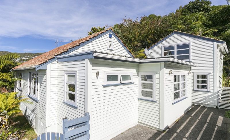  at 8 Darwin Street, Karori, Wellington