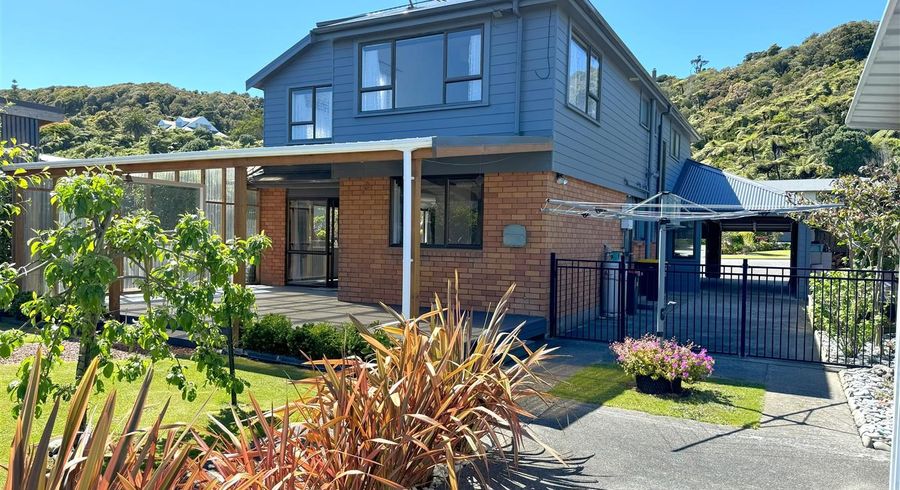  at 14 Loris Place, Karoro, Greymouth