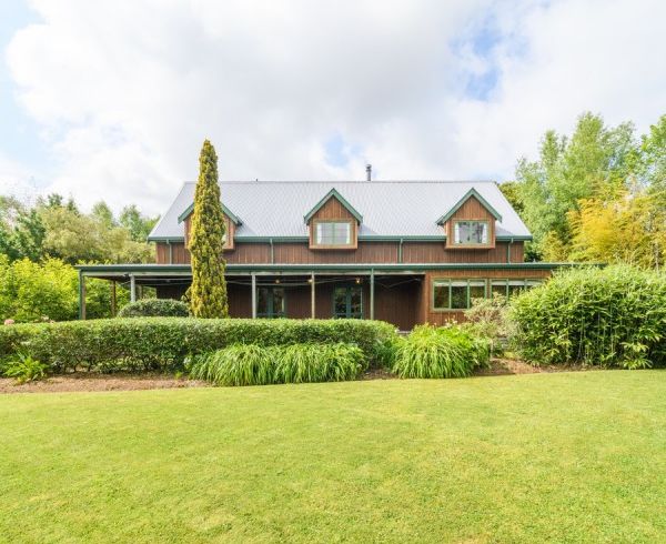  at 207 Polson Hill Drive, Palmerston North