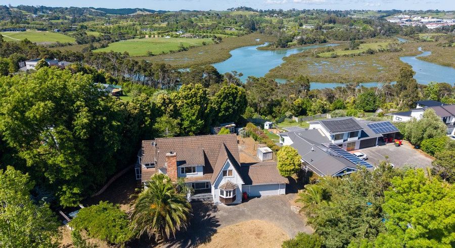  at 147B Whangaparaoa Road, Red Beach, Whangaparāoa