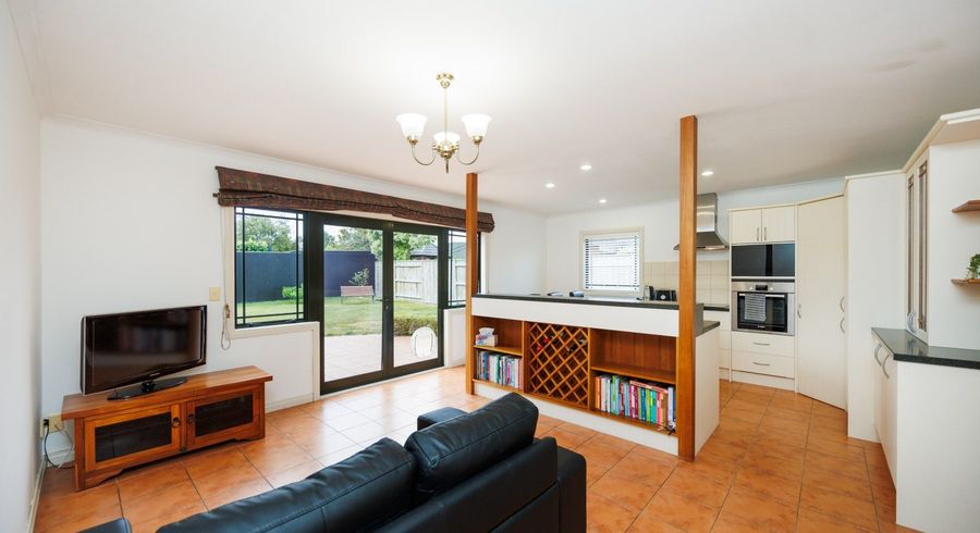  at 27 Royal Oak Drive, Kelvin Grove, Palmerston North, Manawatu / Whanganui