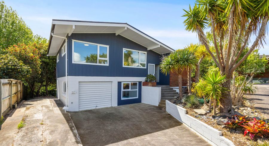  at 26 Pickwick Parade, Mellons Bay, Manukau City, Auckland