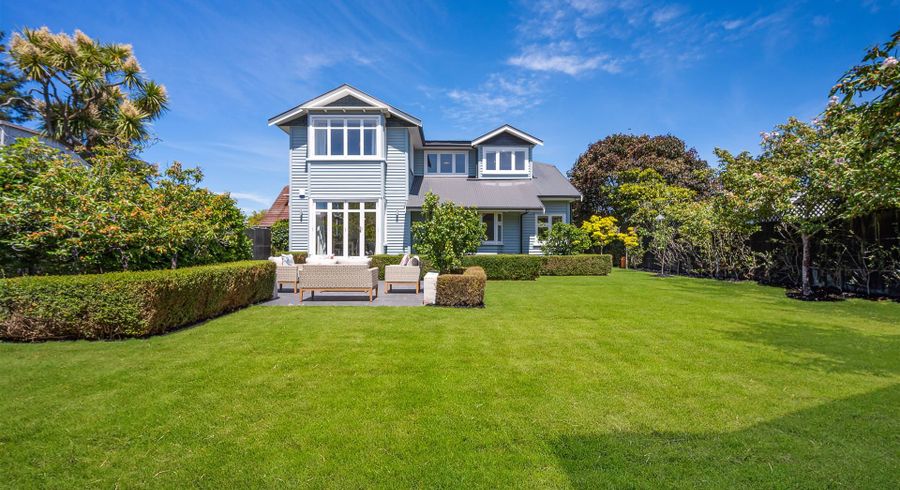  at 16 Totara Street, Fendalton, Christchurch