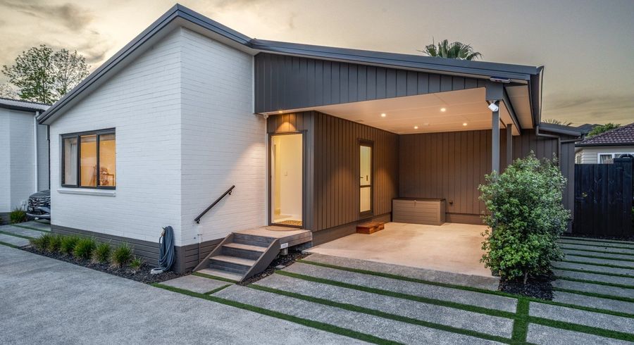  at 16B Cairngorm Place, Highland Park, Manukau City, Auckland