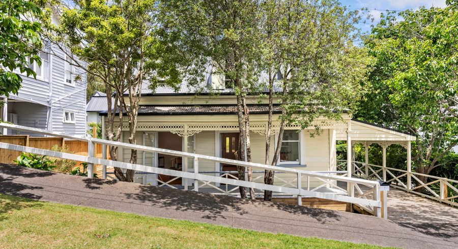  at 2 Schofield Street, Grey Lynn, Auckland City, Auckland