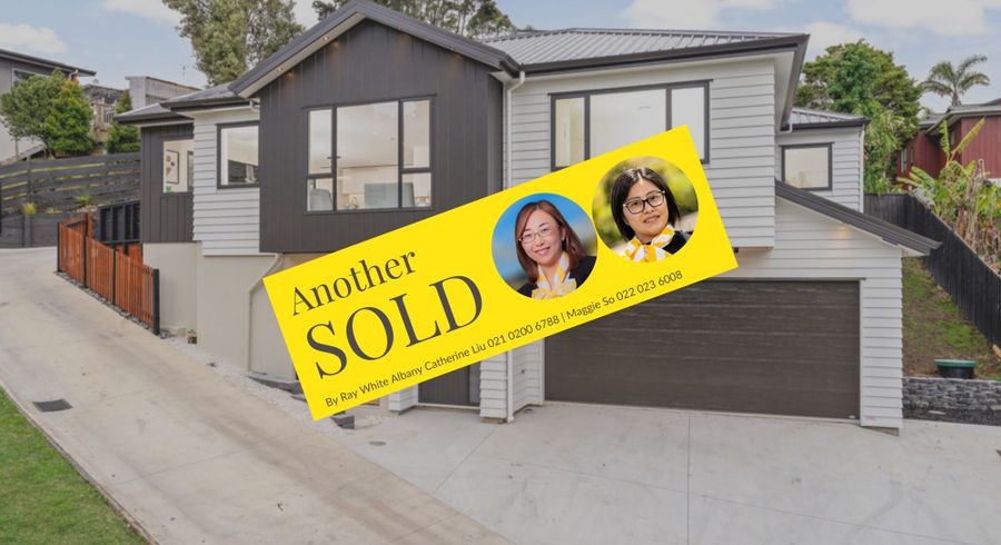  at 10A Louise Place, Browns Bay, Auckland