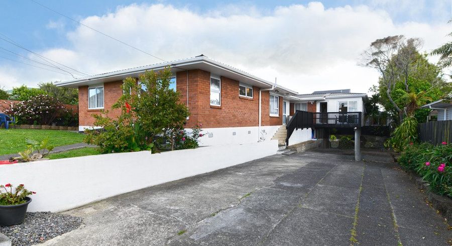  at 15 Rothery Road, Hillpark, Auckland