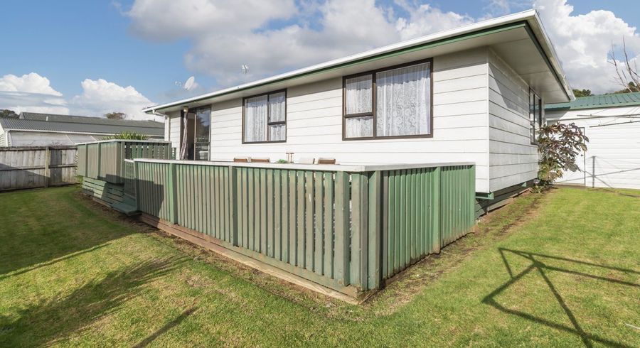  at 2/10 Argyle Avenue, Pahurehure, Papakura
